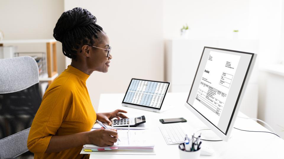 How can we execute a reasonable QuickBooks vs Quicken comparison?